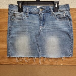 Celebrity Pink Cut Off Jean Mini Skirt Distress Light Wash Women Size 3/26